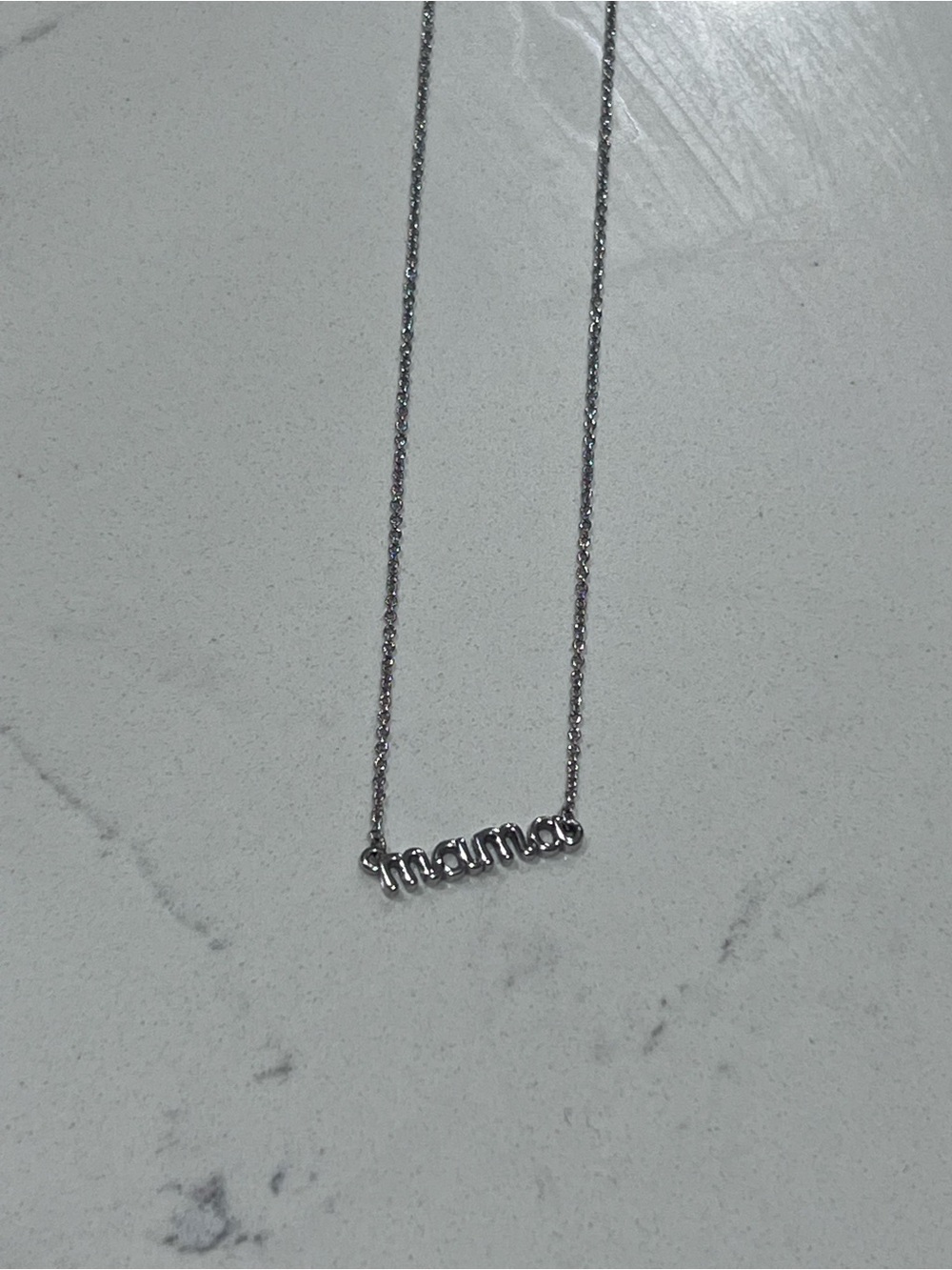 Mama Script Pendant Necklace in Silver